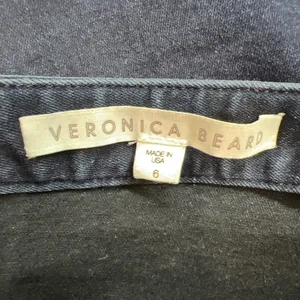 Veronica Beard Dark Wash Skinny Jeans Leggings with Zip‎ Pockets thumbnail 4