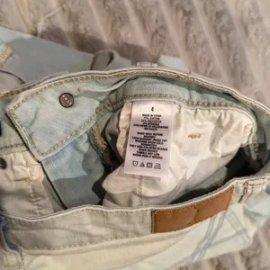 Aeropostale High‎ Waisted Midi Denim Shorts Light Wash Distressed Size 4 thumbnail 5