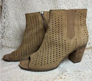 TOMS Majorca Peep Toe Perforated Suede Booties size 9.5 thumbnail 1