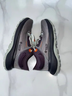 Vasque Trail Runner Sneaker in Purple with Orange Highlights Size 6.5 thumbnail 10