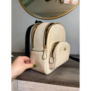 Coach Court Mini Backpack White Pebbled Leather Gold Hardware C8603 thumbnail 3