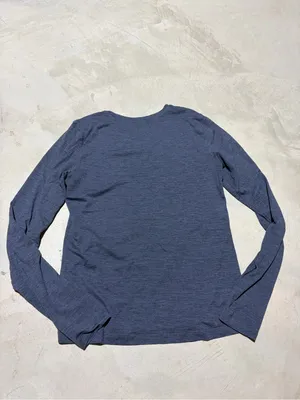 Vuori women’s long sleeve lux crew shirt medium blue thumbnail 7