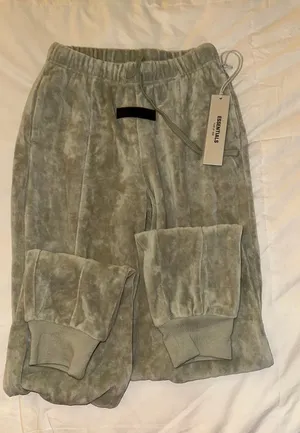 Essentials Fear of God Sweatpants Grey XXS thumbnail 1