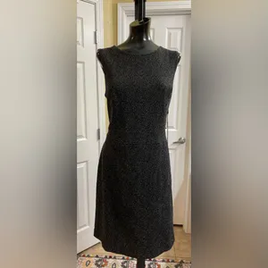 NEW KARL LAGERFELD Paris BLACK SHIFT DRESS - SIZE 12 thumbnail 2