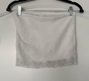 White Lace Tube Top Size M thumbnail 1