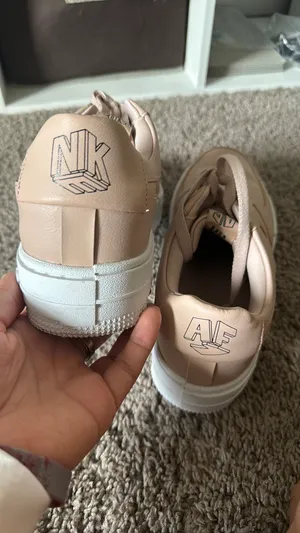 Air Force 1 Light Pink thumbnail 2