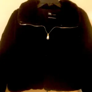 Zara Brand Black Fur Coat Absolutely Gorgeous Like New thumbnail 4