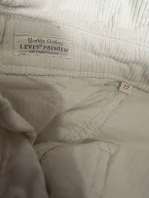 Levi’s Premium Cream Corduroy Wide Leg Overalls Women’s Size 27 thumbnail 7