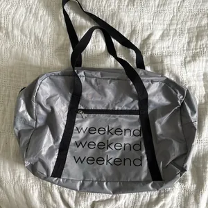 & Other Stories Weekend duffel bag thumbnail 1