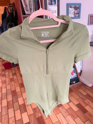 OQQ Bodysuit Green thumbnail 1