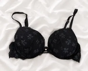 Victoria’s Secret Black Lace Push-Up Bra 32C thumbnail 1