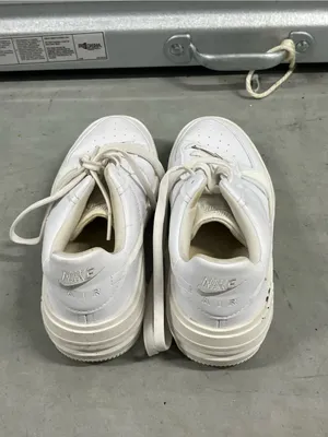 Nike Air Force 1 PLT.AF.ORM size 7 Women’s White Leather Platform Sneakers thumbnail 2