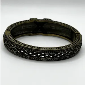 Heidi Daus Conscious Coupling Art Deco Purple Blue Crystal Hinged Bracelet‎ thumbnail 5