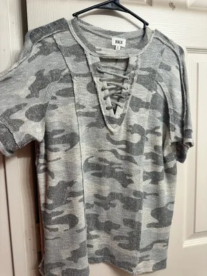 BKE Top thumbnail 2