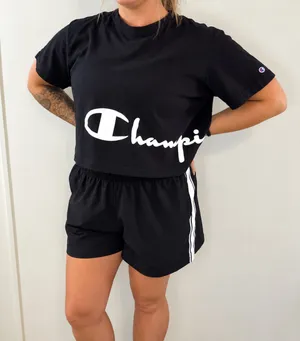 Champion Cropped T Shirt Large Black Oversized Logo Graphic Tee thumbnail 1
