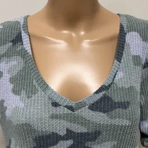 AERO Seriously Soft Perfect V Long Sleeve Green Camo Waffle Top size L thumbnail 3