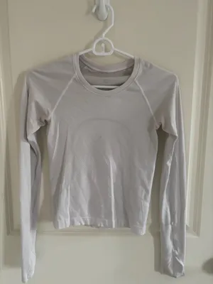 Lululemon Swiftly Tech Long Sleeve Shirt 2.0 thumbnail 1