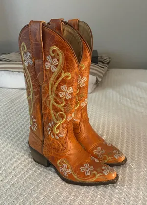 Orange Sterling River Boots Size 5.5 thumbnail 1