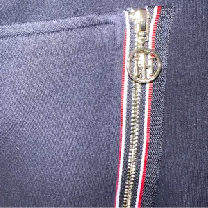 Tommy Hilfiger Navy Zip Front Jacket Gold Logo Details Size L‎ thumbnail 7