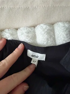 Aerie Black Ruffled Women's Skirt with Bow Accent thumbnail 4