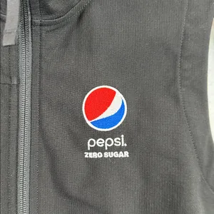 The North Face women’s soft shell full zip embroidered logo vest size small thumbnail 3