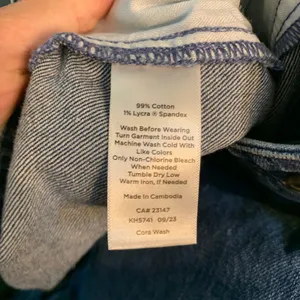 Talbots Wide Leg Crop Jeans Cora Wash Blue Denim Womens 16W High Rise Minimalist thumbnail 6