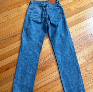 Princess Polly Straight-Leg Jeans thumbnail 3