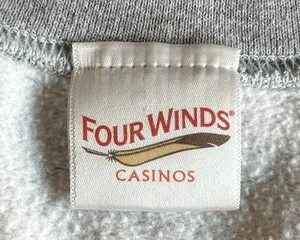 Four Winds Casino Crewneck Gray Size M thumbnail 2