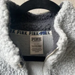 PINK - Victoria's Secret Grey Sherpa Quarter Zip Jacket thumbnail 5