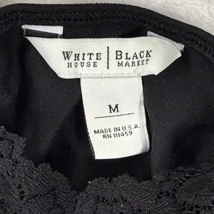 White House Black Market Black Lace Trim Camisole Top Sz M WHBM Adjustable Strap thumbnail 2