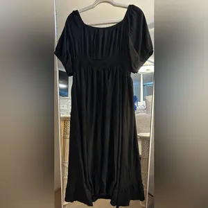 NEW Plus Size V Neck Short Sleeve Smocked Elastic Waist Ruffle Hem Maxi Dress 1X thumbnail 2