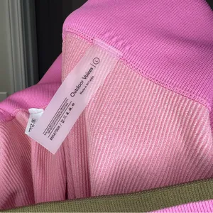 NWT Outdoor Voices Seamless Ribbed 7/8 Leggings Bubblegum Pink Size Large thumbnail 5