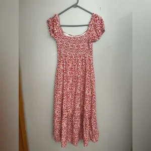 Hollister Red Floral‎ Midi Dress thumbnail 2