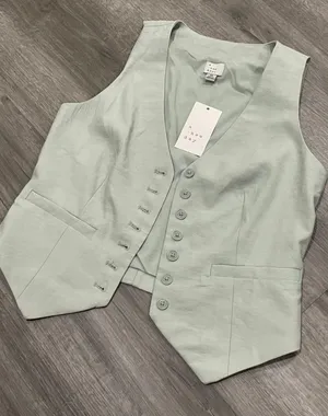 A New Day Green Vest  thumbnail 1