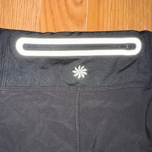 Athleta Ready set go shorts thumbnail 5