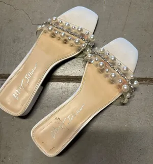 Betsey Johnson Nobbl Slide Sandals Size 7 EUC thumbnail 1