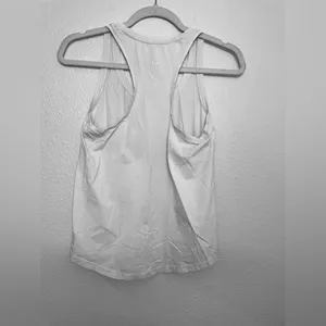 Lululemon Women’s Swiftly Tech Racerback White Tank Top Size M‎ thumbnail 6