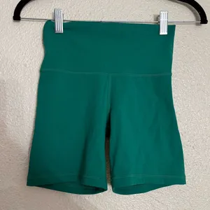 SET Active palm Green Women's Breathe Parke Shorts size extra small thumbnail 3