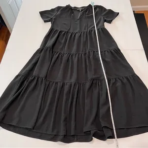 Lulus Lovely to Meet You Black Short Sleeve Tiered Midi Dress‎ SMALL thumbnail 10