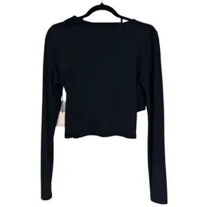 NEW Superdown Matilda Crop Wrap Long Sleeve Top in Black - Size XL thumbnail 4