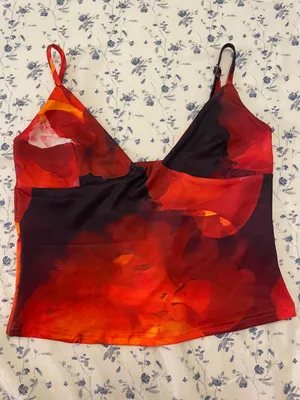Red and black skirt set Size M thumbnail 3