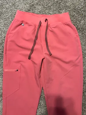 Figs Women's Rose Quartz Zamora Jogger Scrub Pants Small‎ thumbnail 3