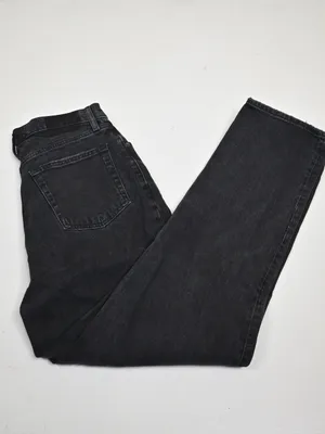 Abercrombie & Fitch Women's 30/10 The 90's Straight Ultra High Rise Jean Black thumbnail 3
