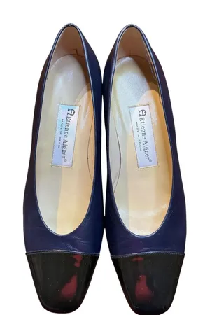 Etienne Aigner Time Shoes‎ Womens Size 7 Blue Leather Cap Toe Block Heel Pumps thumbnail 1