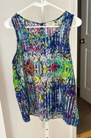 Everly EUC Women's Multicolor Aztec Chevron Ikat Sleeveless Blouse Size M thumbnail 1
