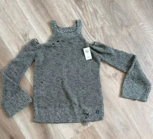 Hollister Green Long Sleeve Open Shoulder Sweater Size XS NWT thumbnail 15