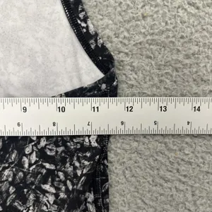 Lululemon‎ Cool Racerback Tank Top Shorter Length Blossom Overlay Women's 2 thumbnail 4