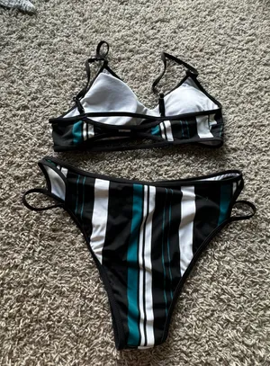 Target Bikini thumbnail 2