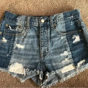American Eagle Patchwork Shorts Denim thumbnail 1