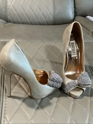 Badgley Mischka Ivory Champagne Satin Peep-Toe Heels with Crystal Bow Accent thumbnail 2